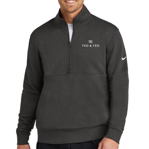 Nike Men's Club Fleece Sleeve Swoosh 1/2-Zip Thumbnail